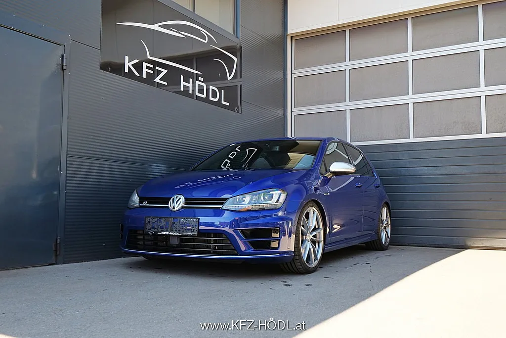 Volkswagen Golf R 2,0 TSI DSG Image 1